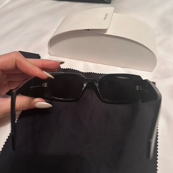 COPY - Prada Runway Sunglasses - Picture 5 of 15
